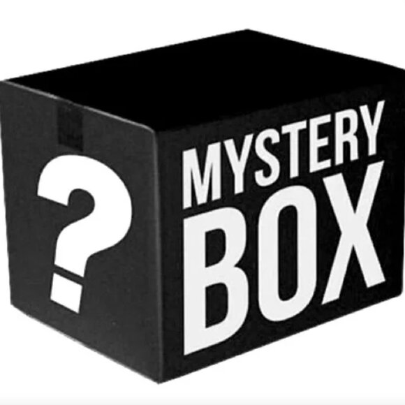 💥Mystery box! Back to school! 10 items for C$30 - Picture 1 of 1